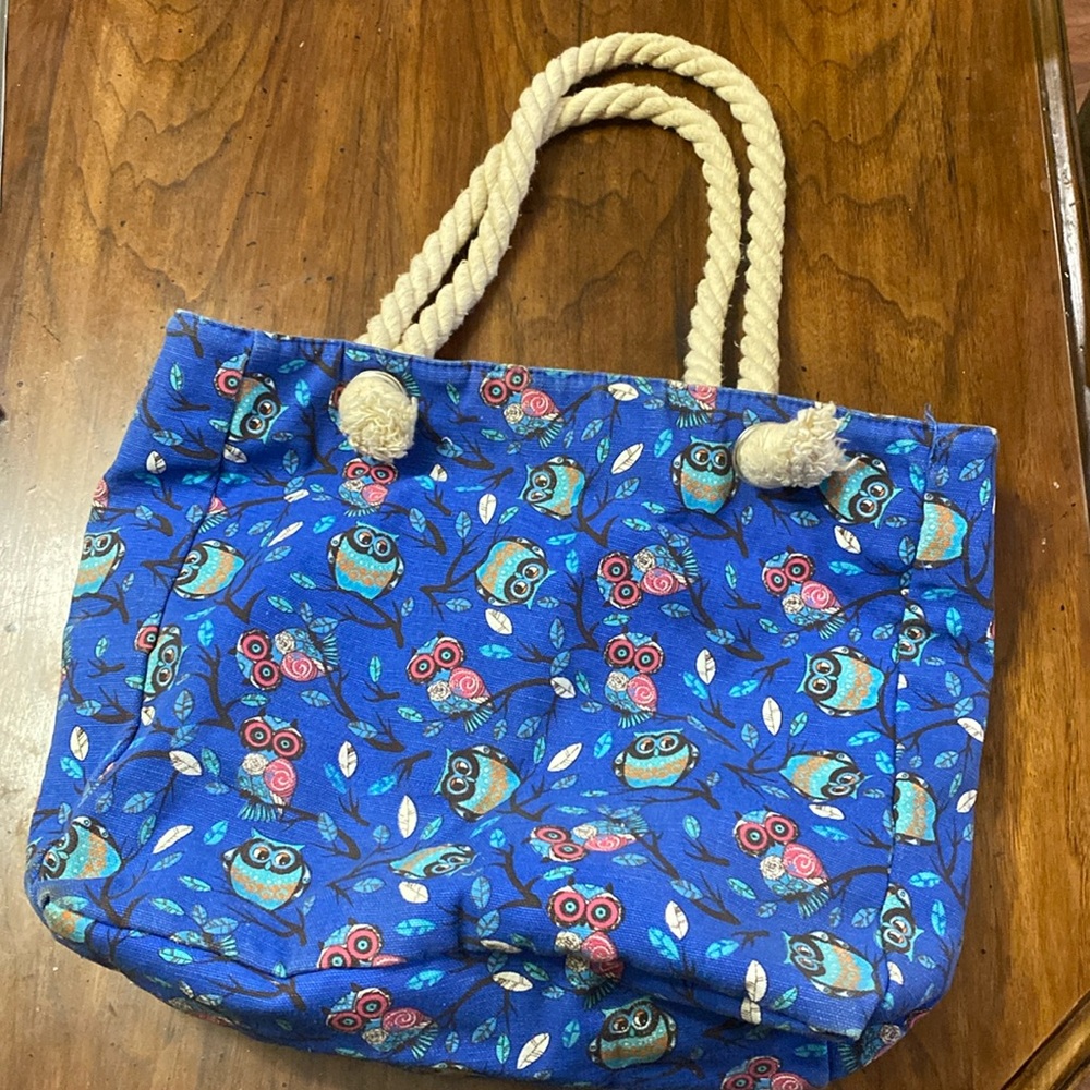Super cute owl bag